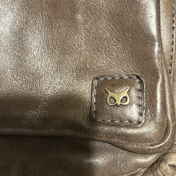 🐾Wise Owl Metallic Grey Crossbody Bag - Picture 2 of 10